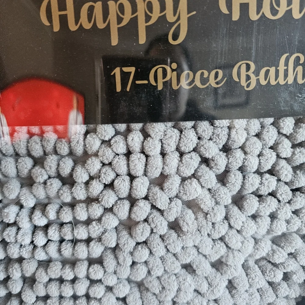 17-Piece Happy Holiday Bath Set Christmas Cardinals Gray Red New
